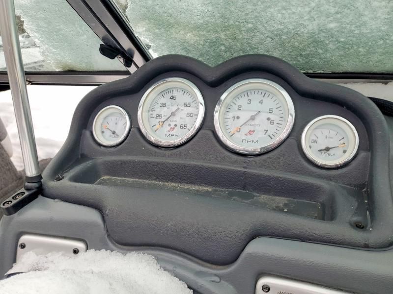 2012 Lund 18FT-1875 CROSSOVER, 50 MPH