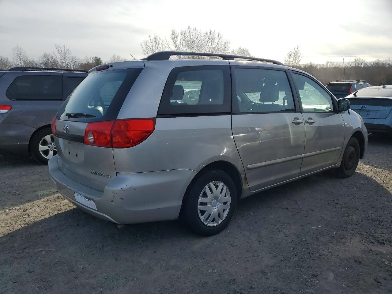2010 Toyota Sienna ce