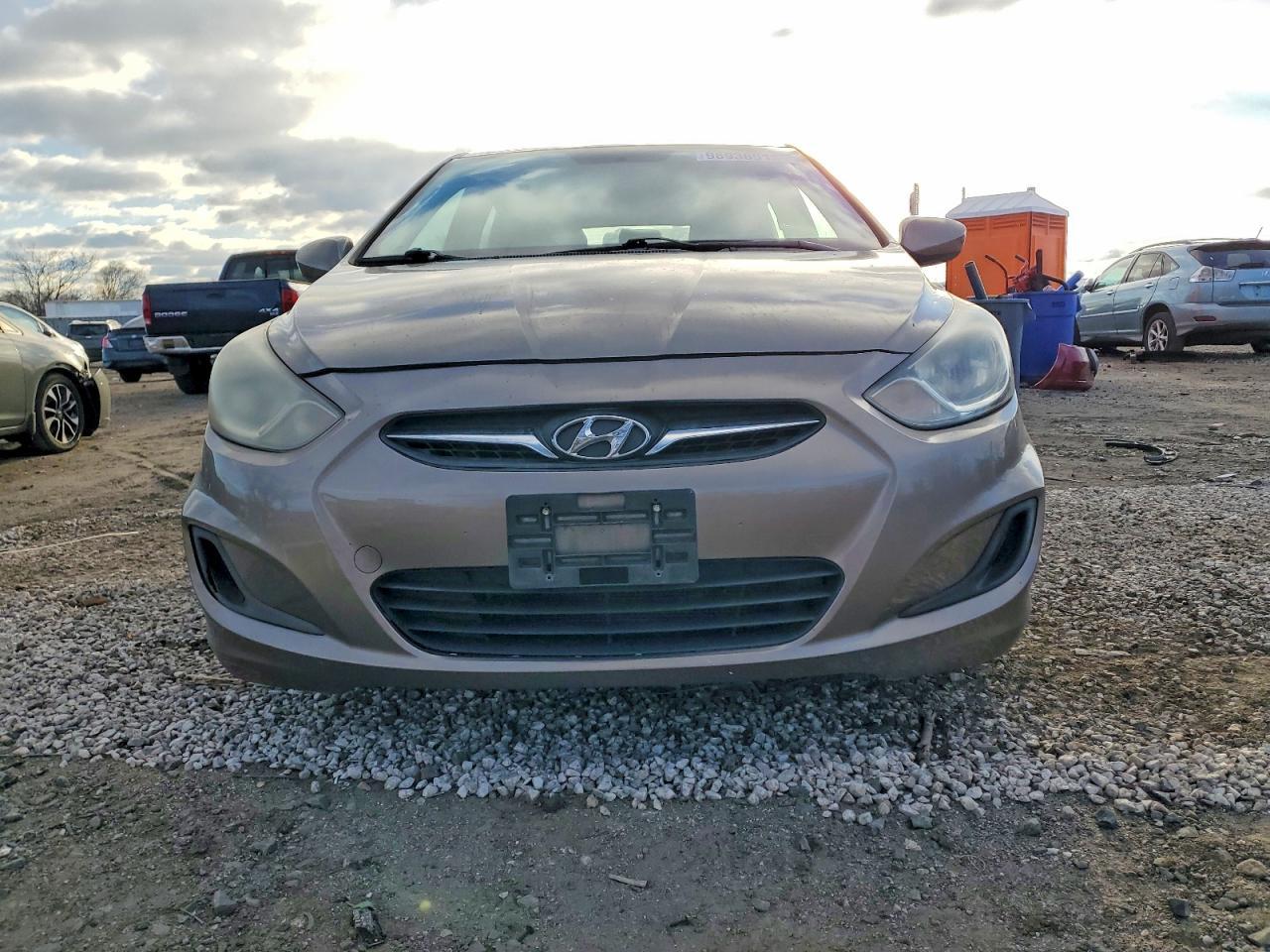 2014 Hyundai Accent gls