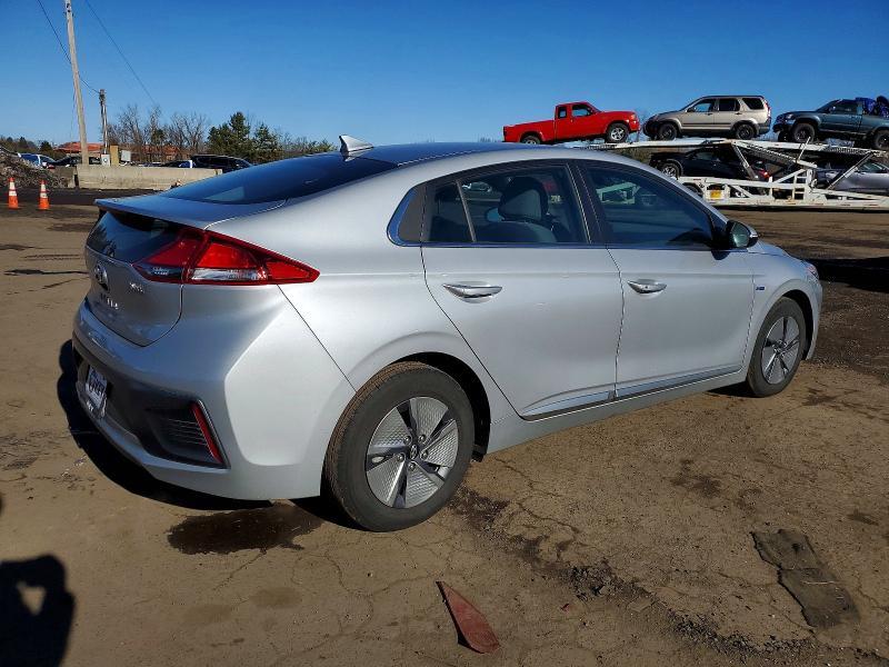 2020 Hyundai Ioniq Hybrid se