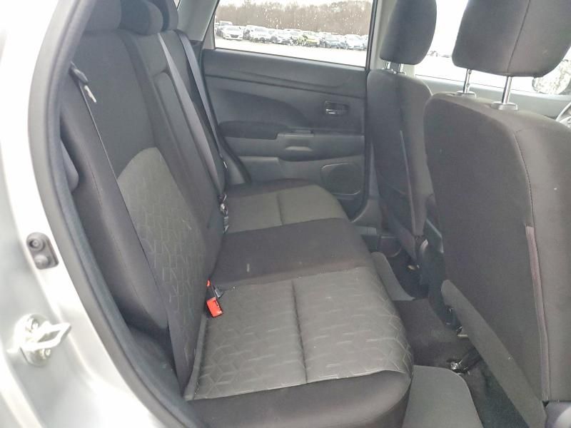 2021 Mitsubishi Outlander Sport es