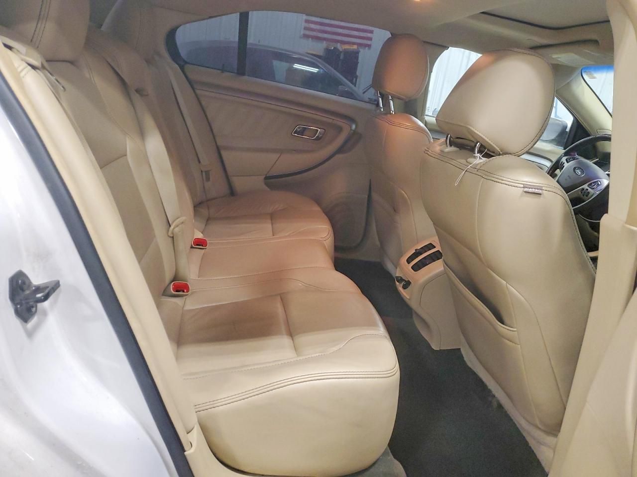 2013 Ford Taurus sel