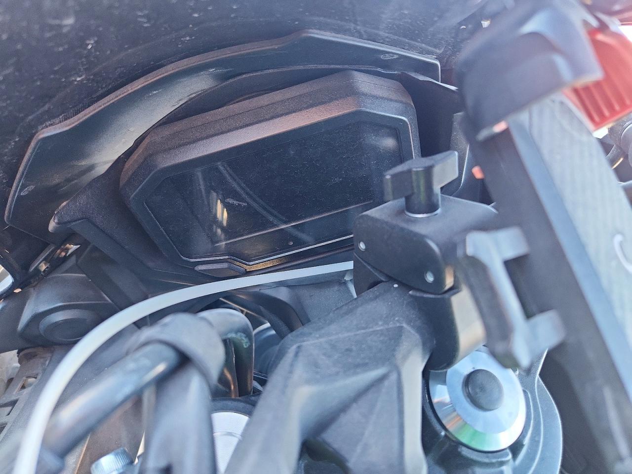 2020 Kawasaki EX650 M