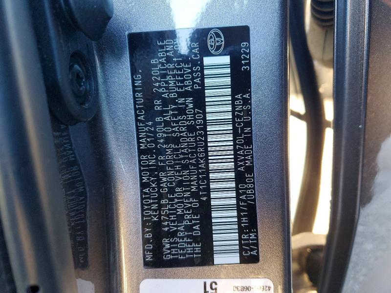 2024 Toyota Camry le