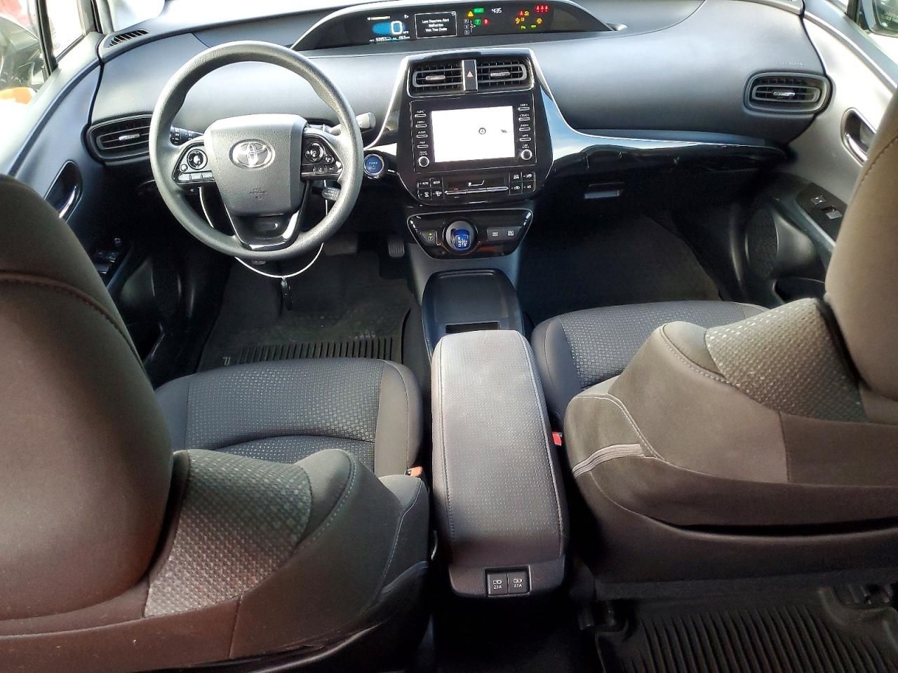 2020 Toyota Prius le