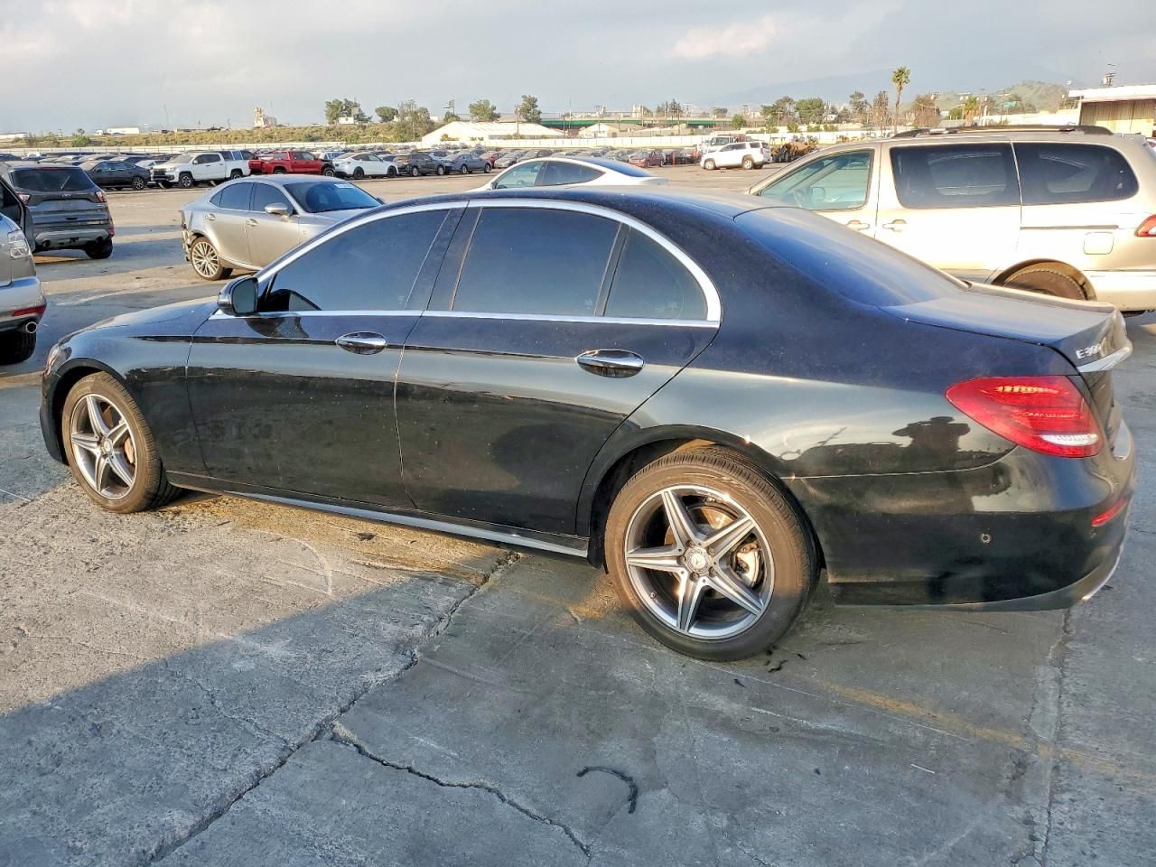 2017 Mercedes-Benz E 300