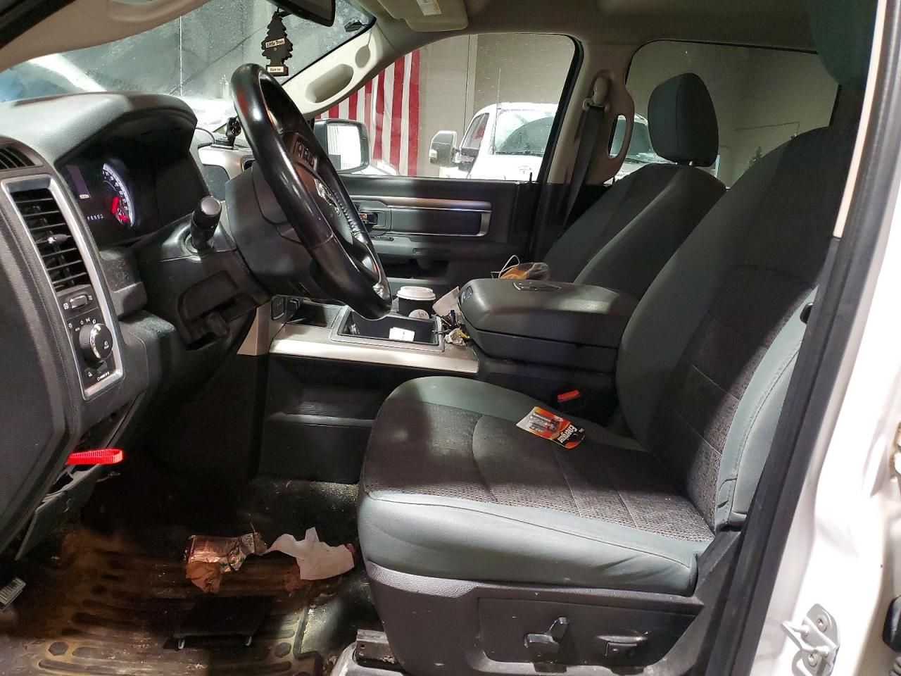 2014 Dodge RAM 1500 SLT