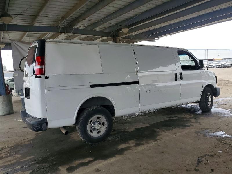2015 Chevrolet Express G2500