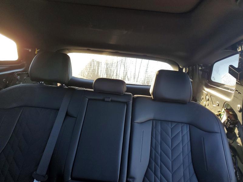 2025 KIA Sportage Plug-in Hybrid X-line