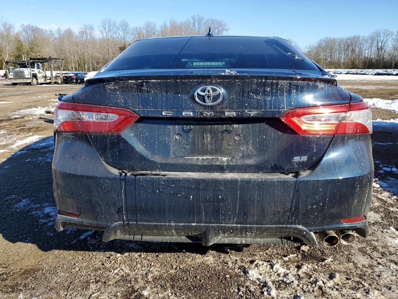 2020 Toyota Camry se