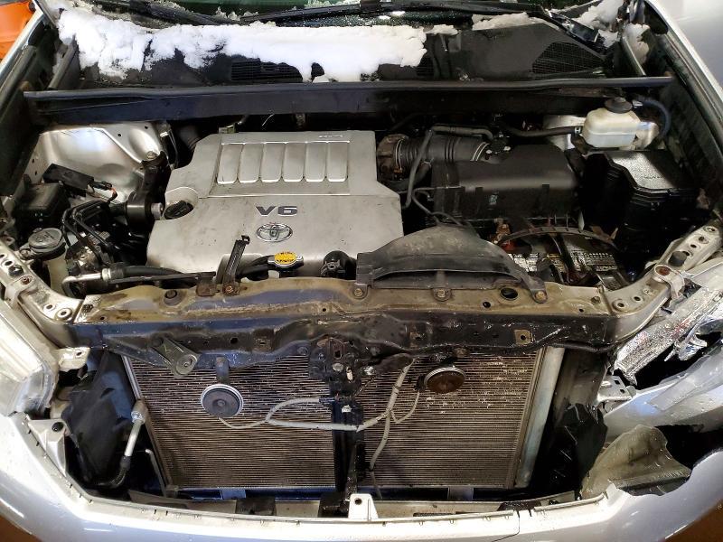 2013 Toyota Highlander se