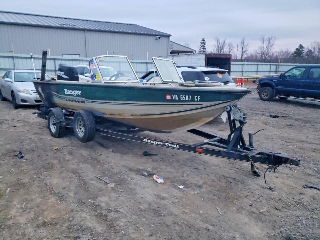 1999 Ranger 1999 Land Boat