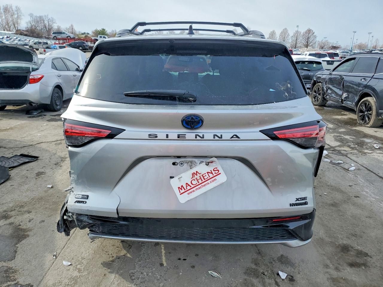 2023 Toyota Sienna xse