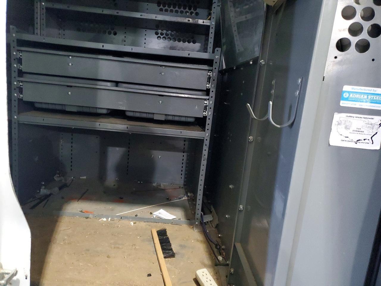 2013 Chev Rolet Express G2500 Utility / Service Van