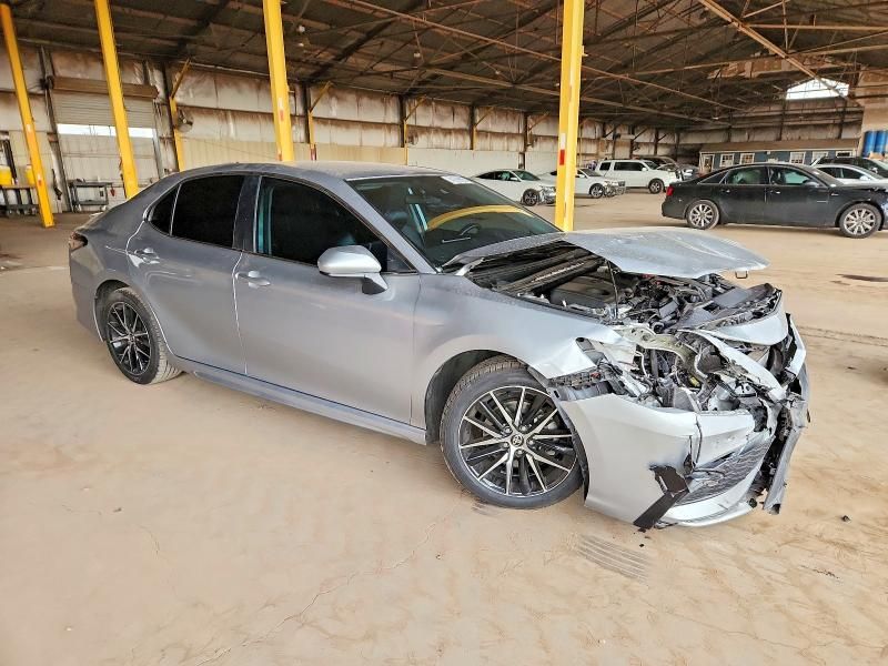 2021 Toyota Camry se
