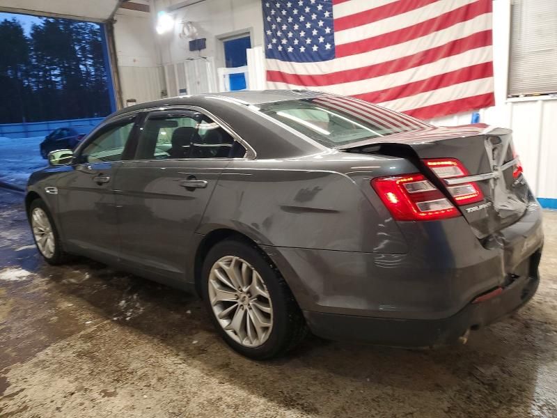 2018 Ford Taurus Limited