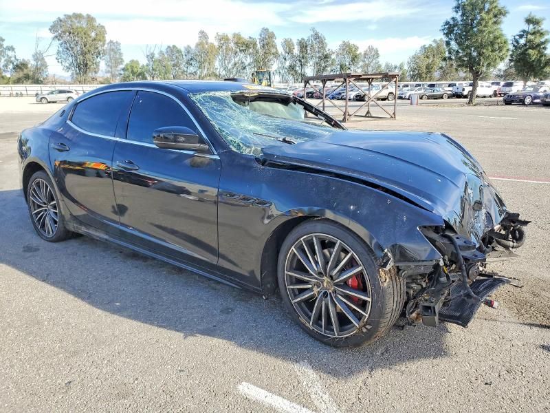 2020 Maserati Ghibli