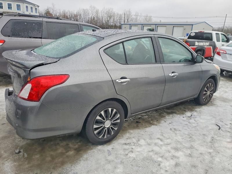 2016 Nissan Versa s
