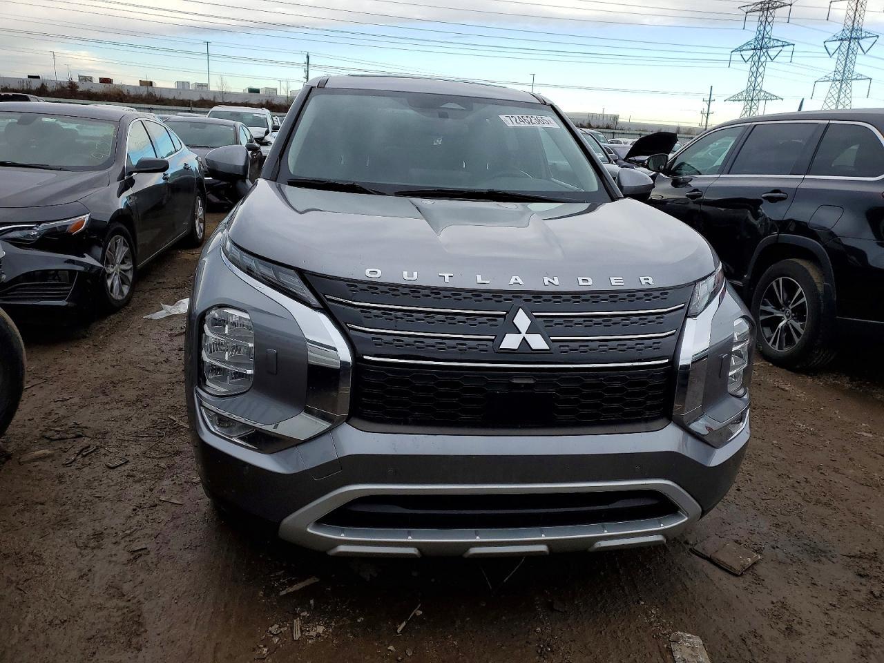 2022 Mitsubishi Outlander se