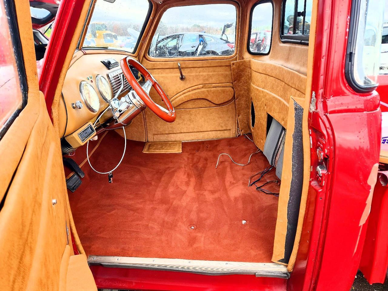 1953 Chev C31