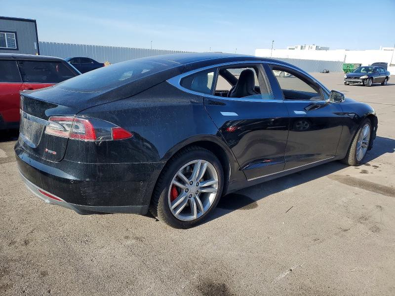 2015 Tesla Model s P85d