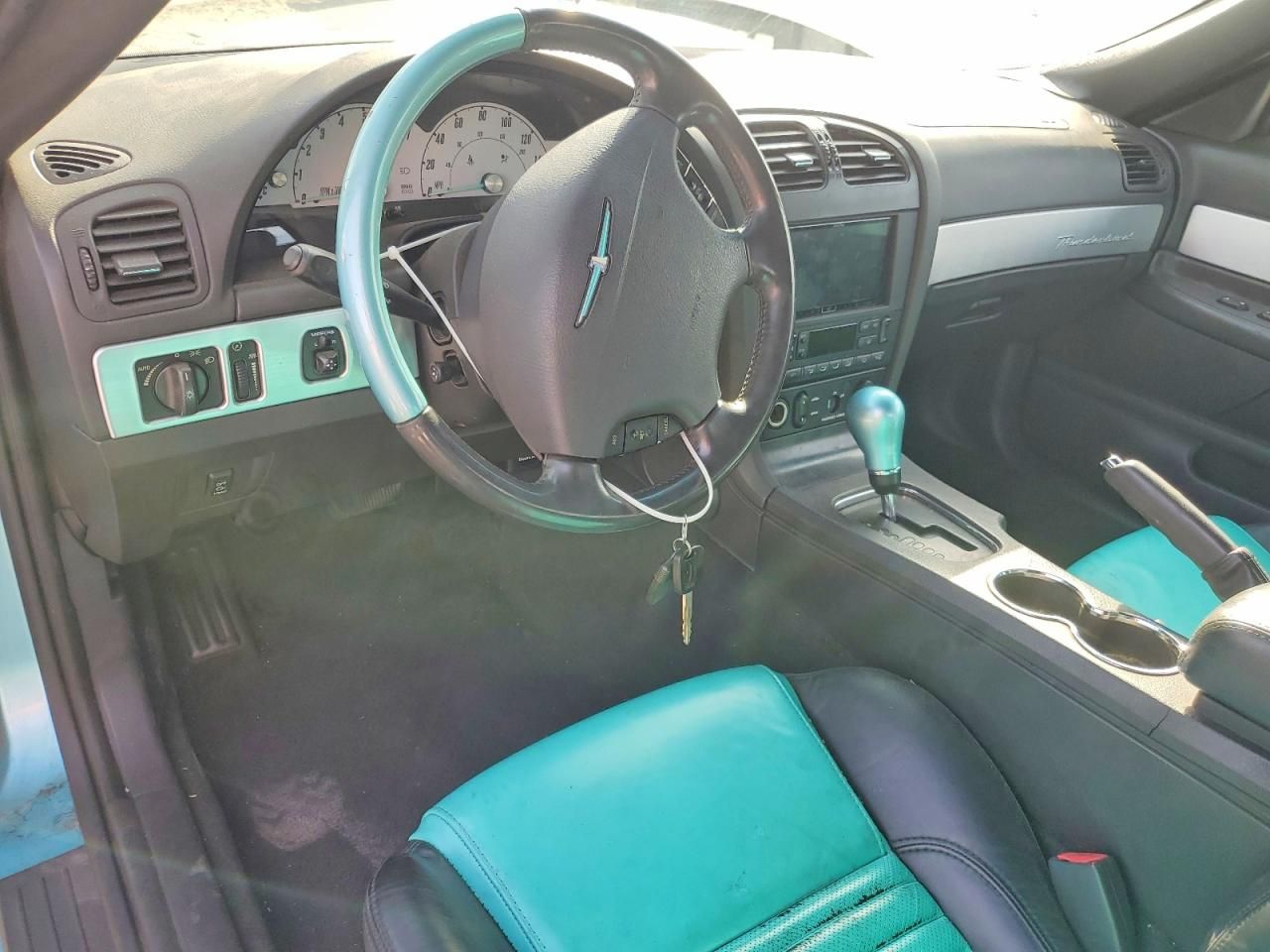 2002 Ford Thunderbird