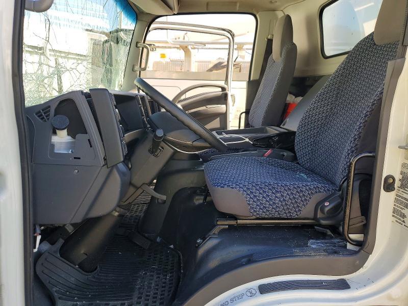 2023 Isuzu NPR HD BOX Truck
