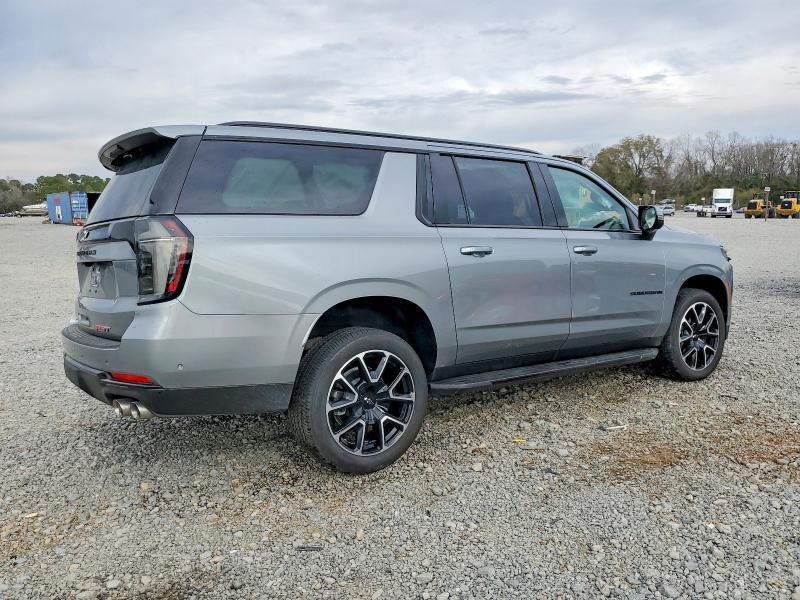 2026 Chevrolet Suburban C1500 rst