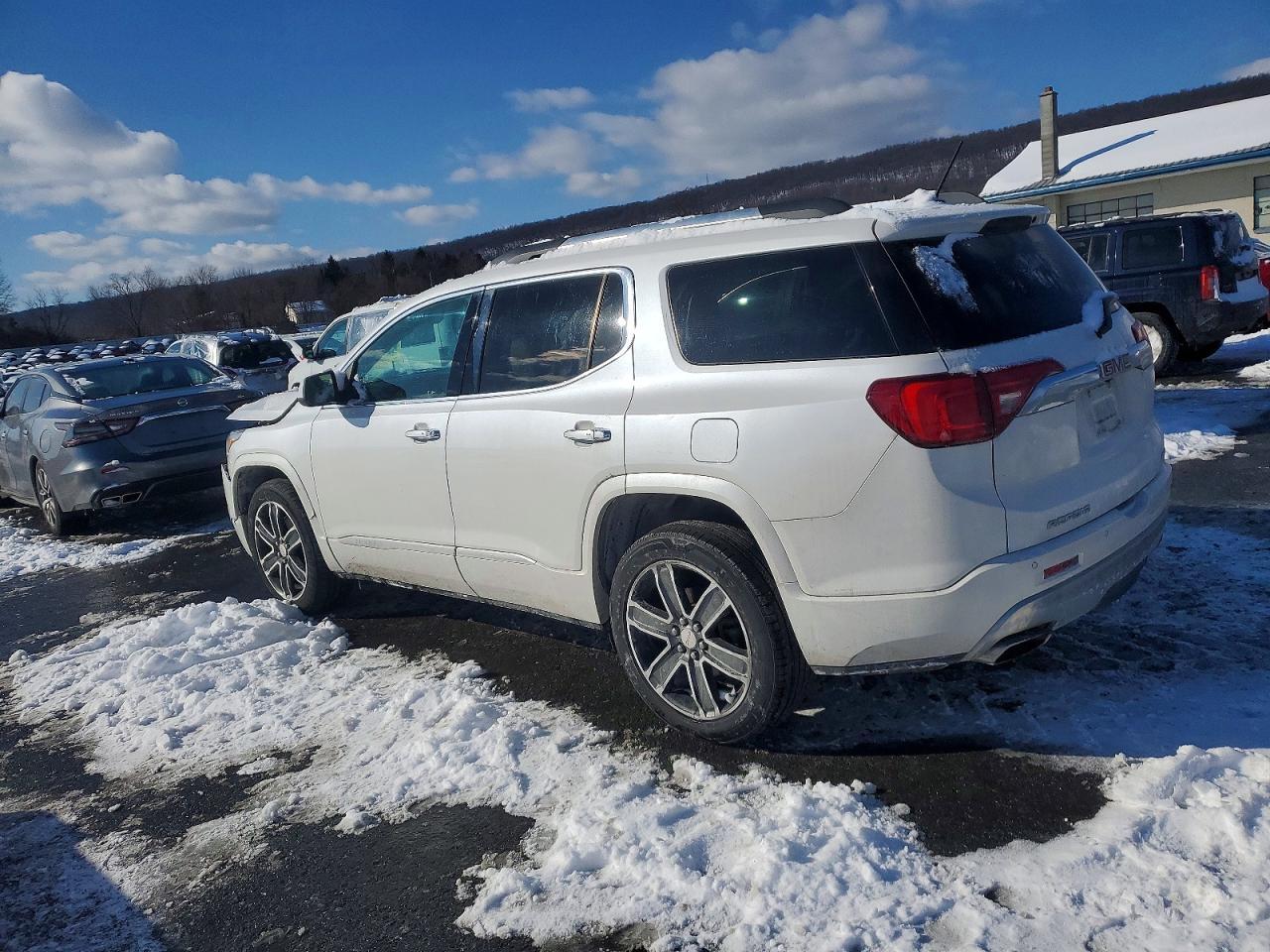 2017 GMC Acadia Denali