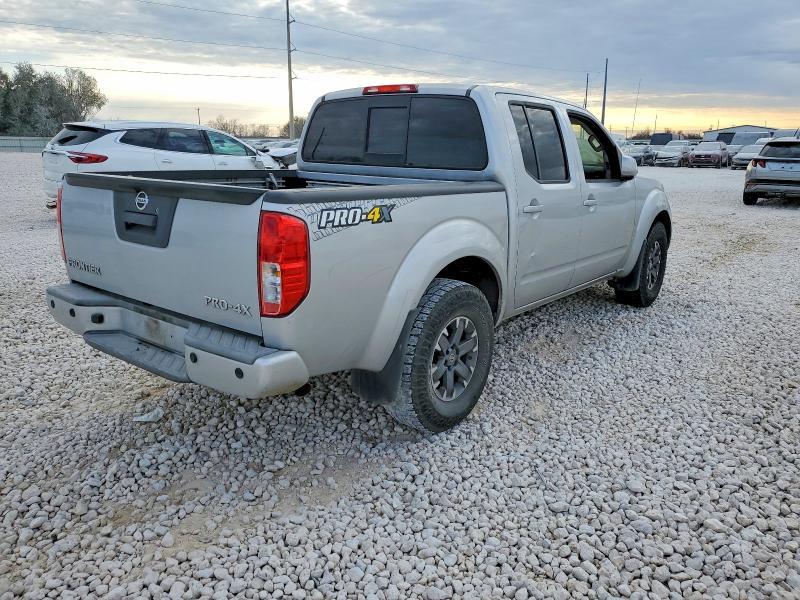 2016 Nissan Frontier S