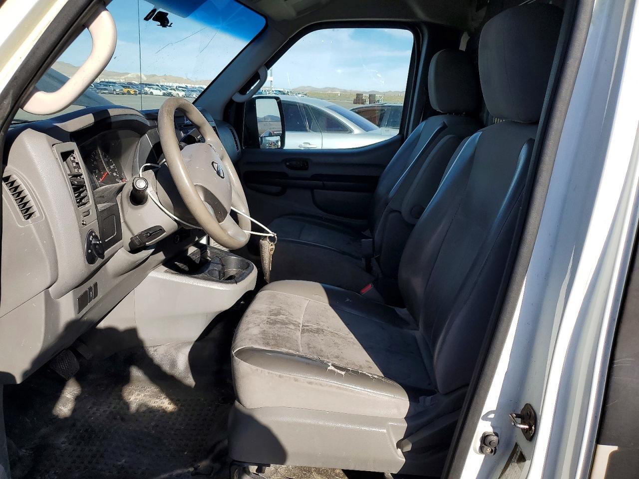 2013 Niss AN NV 1500 Utility / Service Van