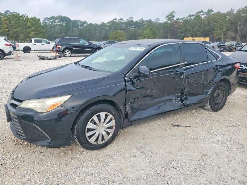 2017 Toyota Camry le