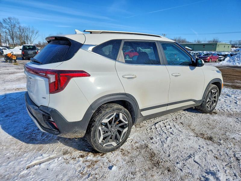 2025 KIA Seltos sx