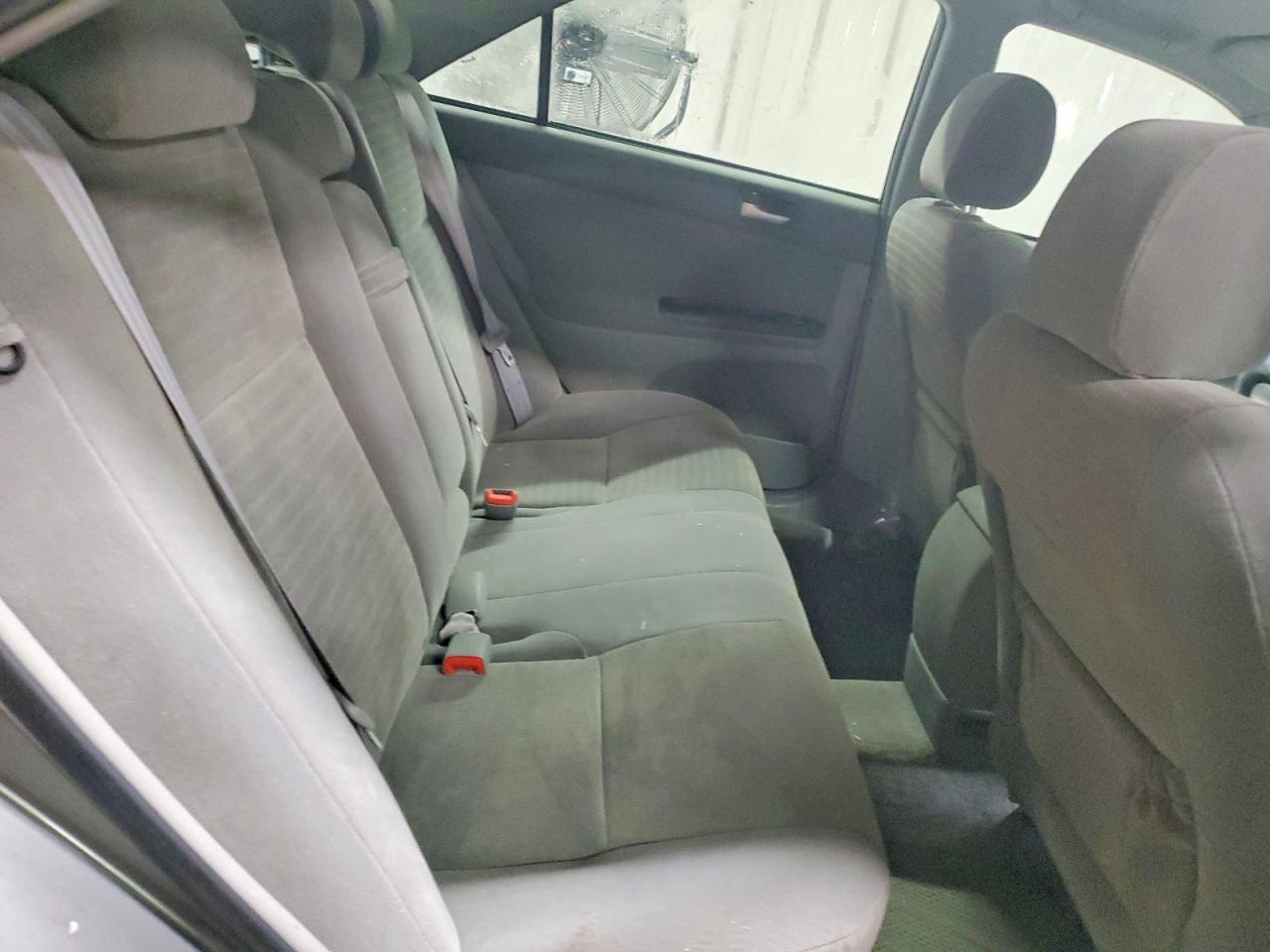 2006 Toyota Camry le