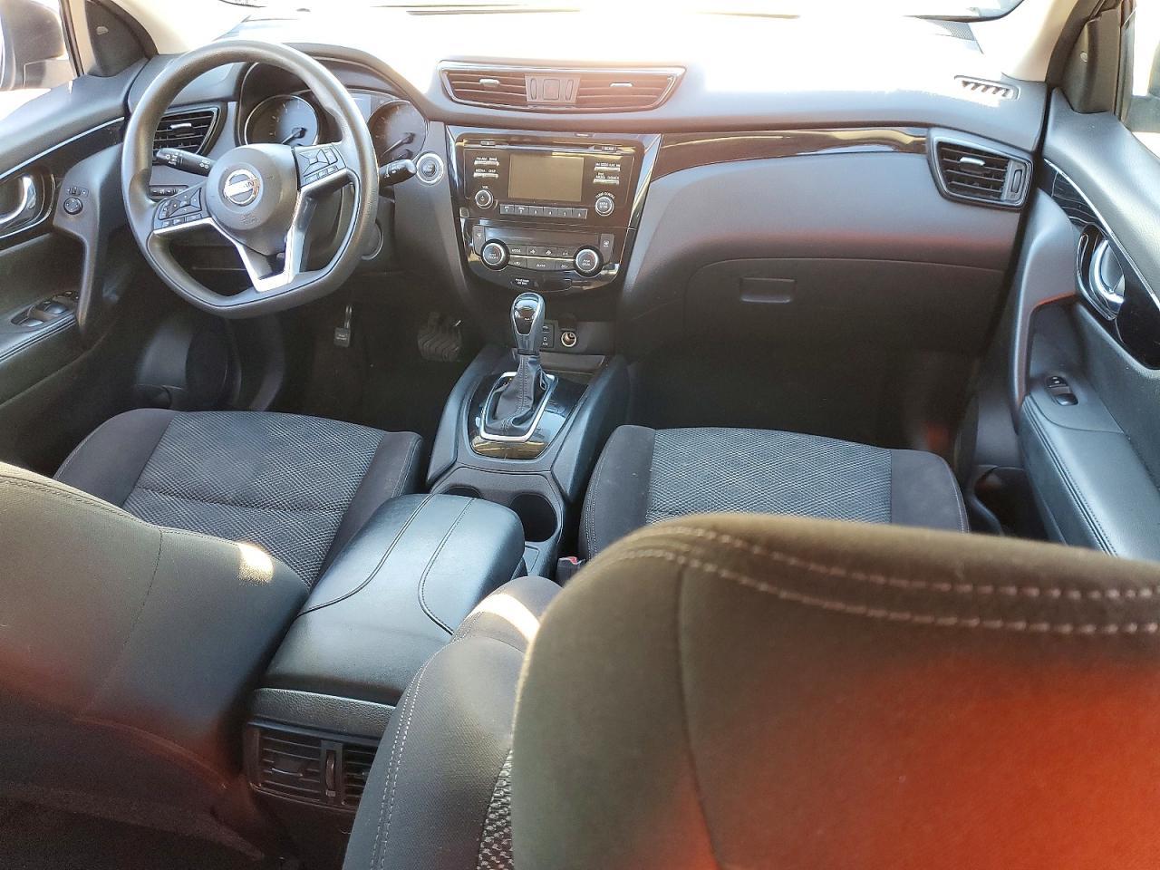 2018 Nissan Rogue Sport s