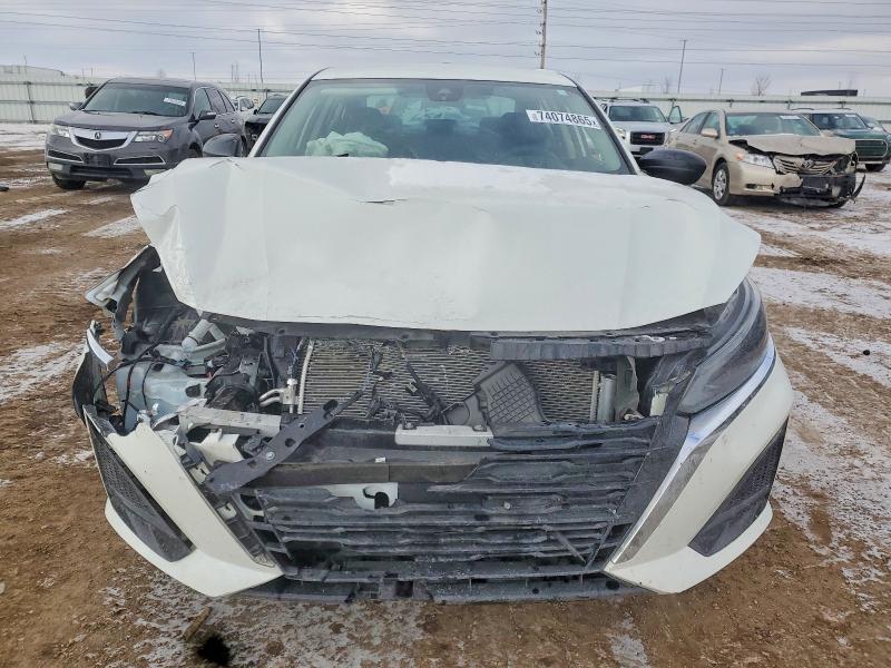 2024 Niss Altima