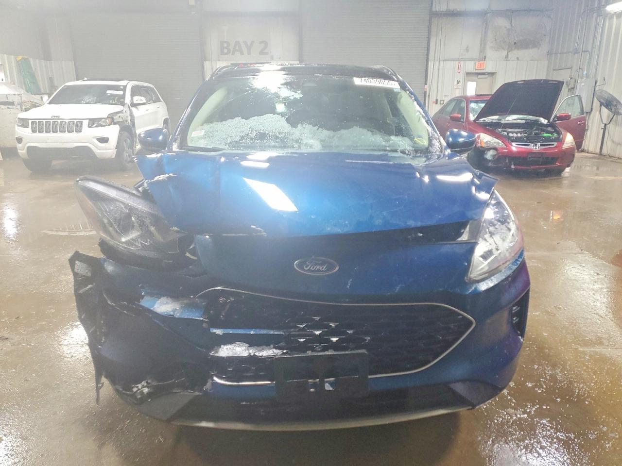 2020 Ford Escape se
