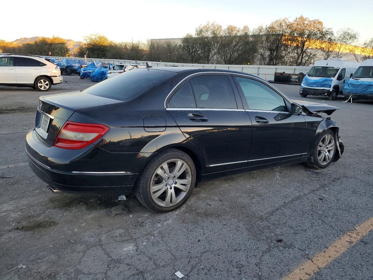 2010 Mercedes-Benz C300