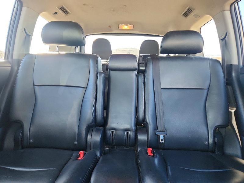 2013 Toyota Highlander Base