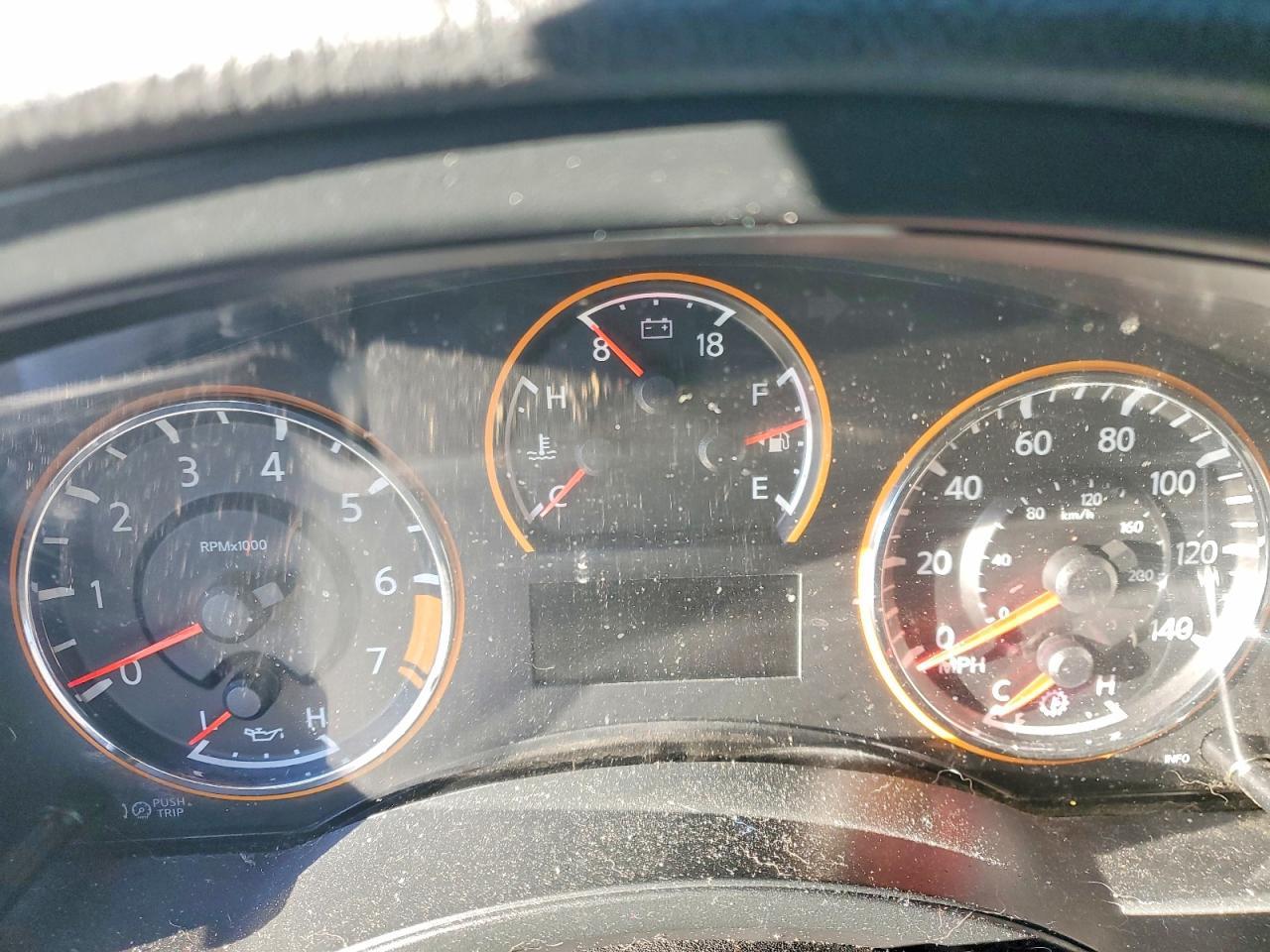 2012 Nissan Armada SV