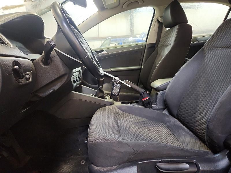 2014 Volkswagen Jetta Base