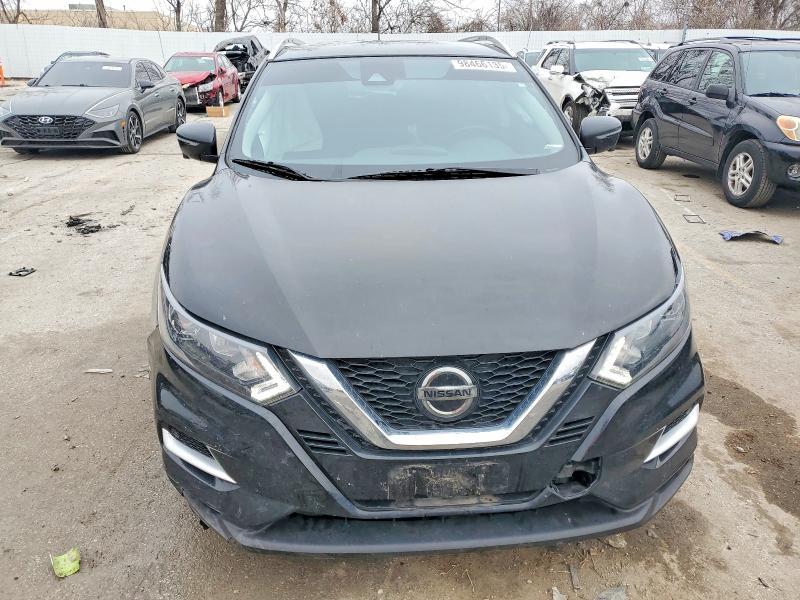 2022 Nissan Rogue Sport sl