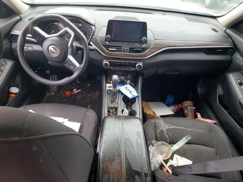 2024 Nissan Altima sv