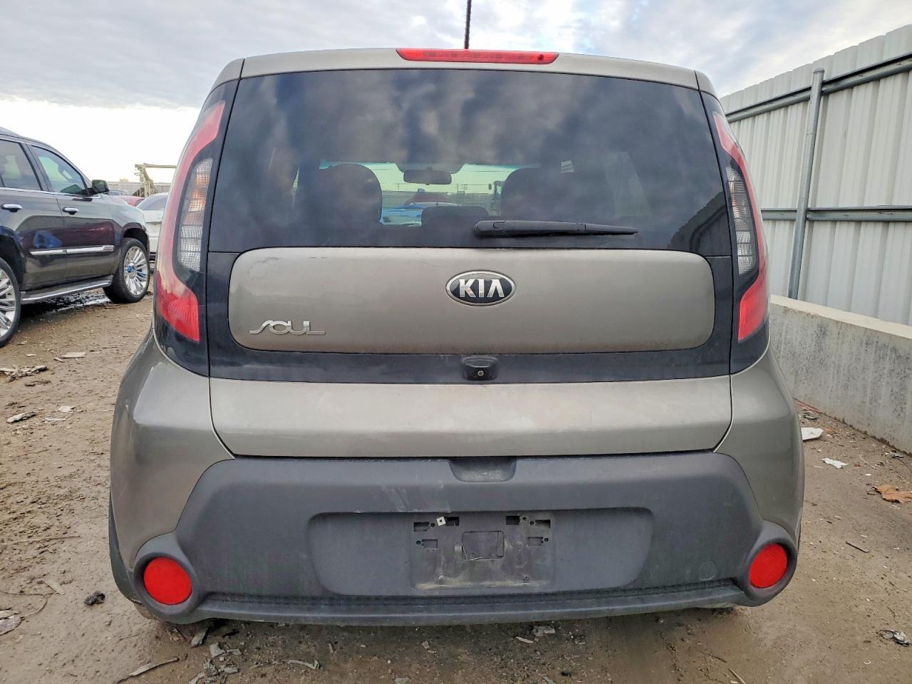 2016 KIA Soul Base
