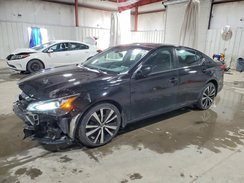 2020 Nissan Altima sr