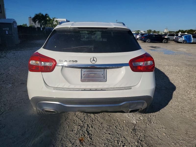 2018 Mercedes-Benz Gla 250