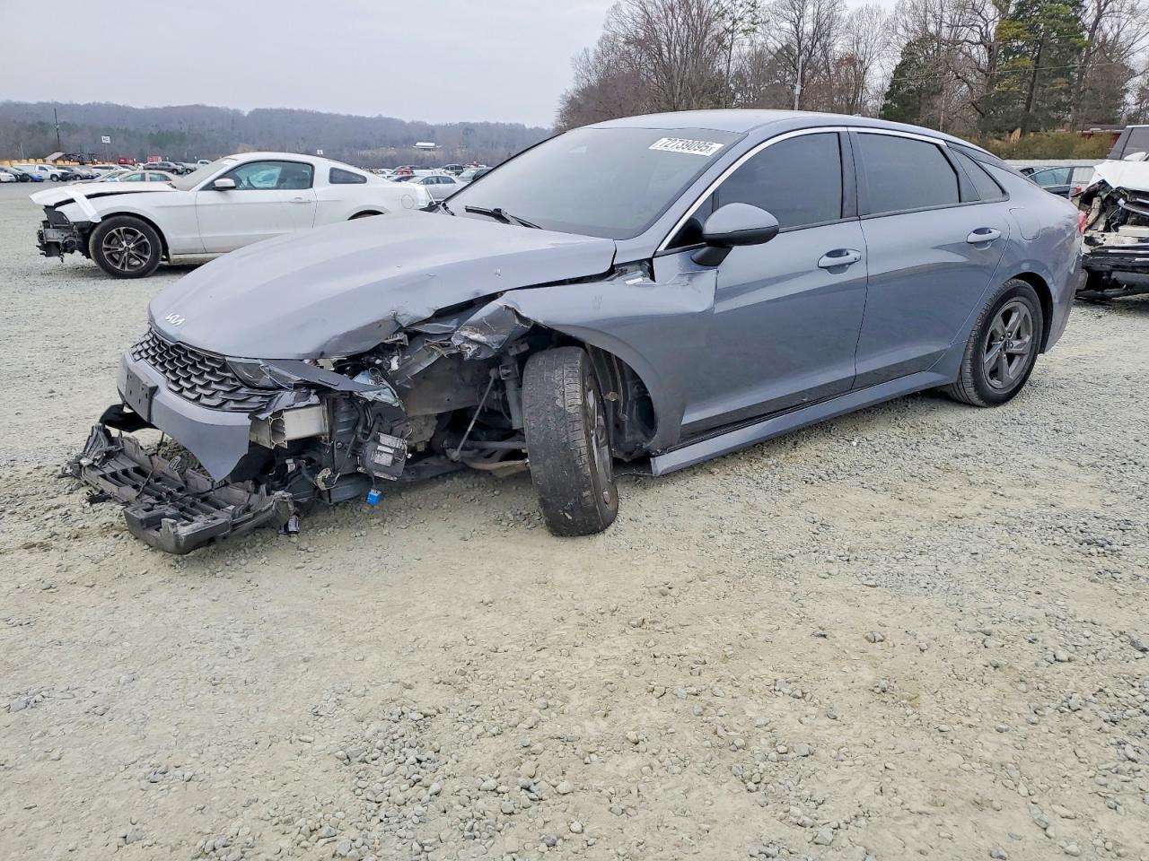 2023 KIA K5 lxs