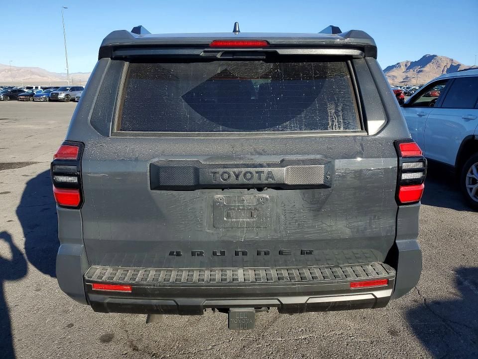 2025 Toyota 4runner SR5