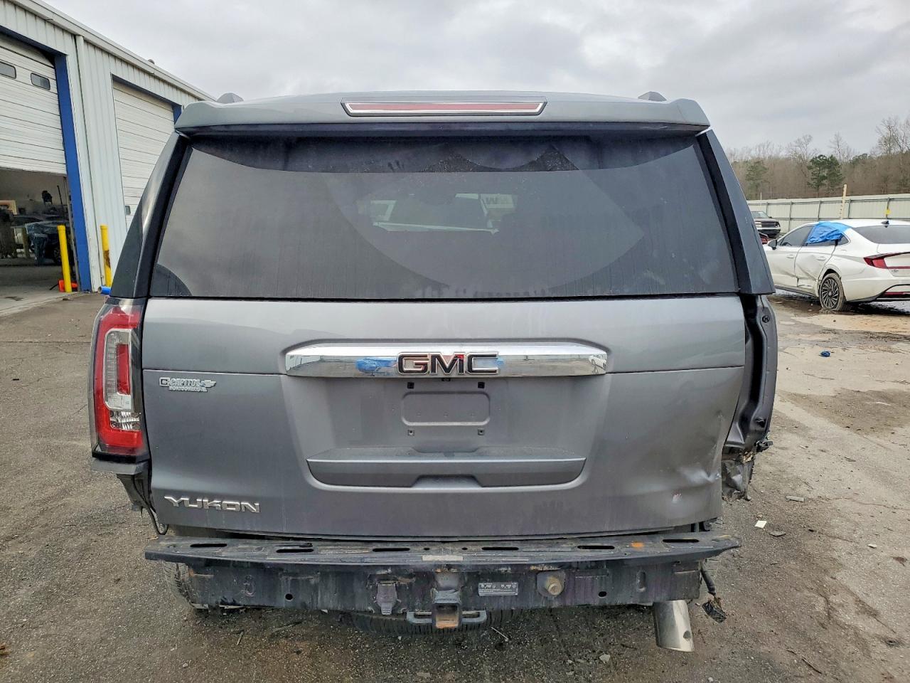 2020 GMC Yukon Denali