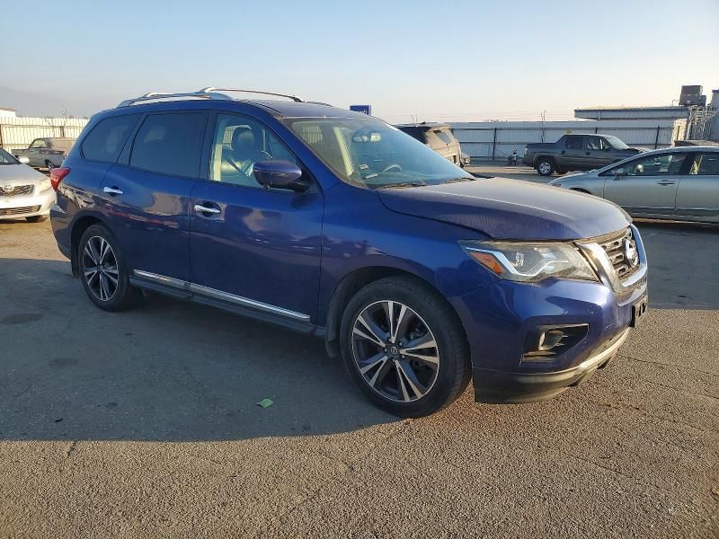 2020 Nissan Pathfinder Platinum